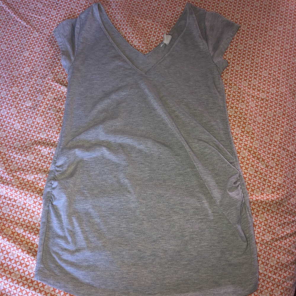 H&M maternity shirt